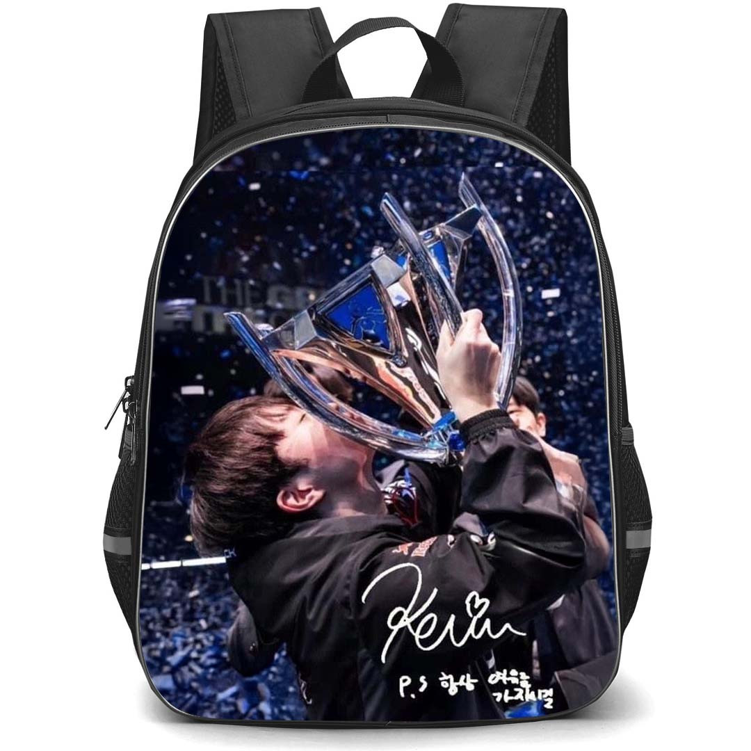 T1 Keria Backpack StudentPack - Keria Kissing Championship Trophy