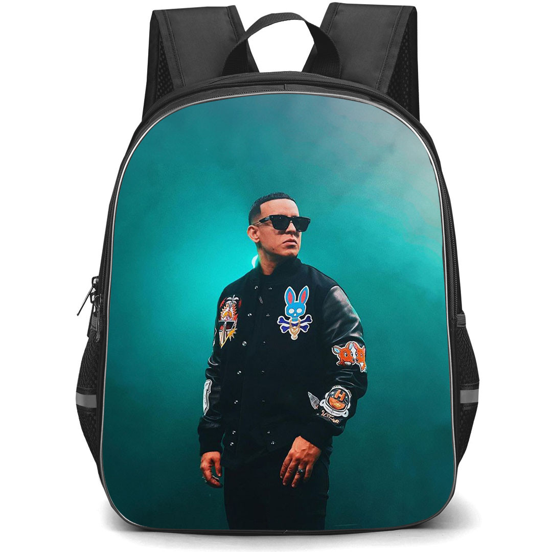 Daddy Yankee Backpack StudentPack - Daddy Yankee Standing On Green Background