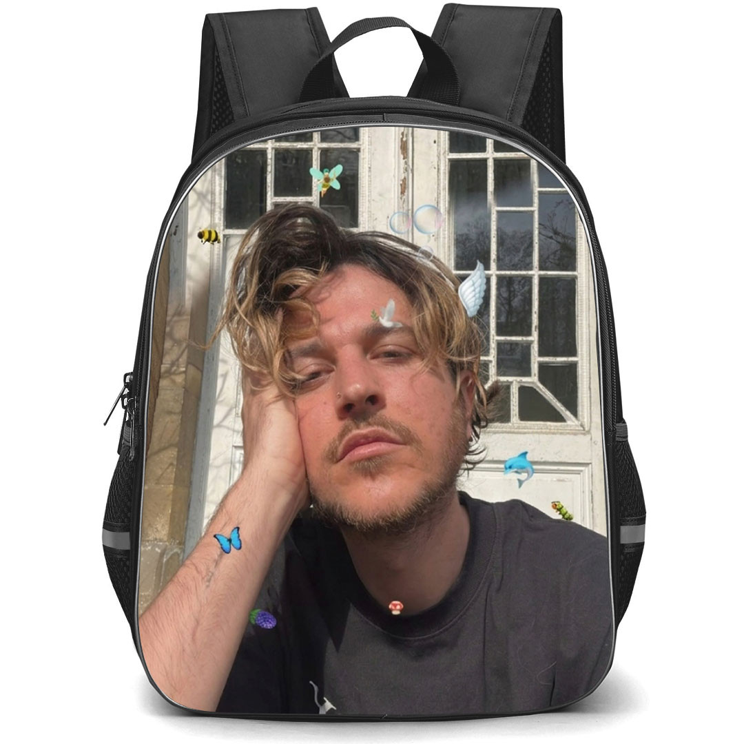 Oscar And The Wolf Backpack School Bag StudentPack - Oscar And The Wolf Selfie Door Background