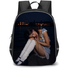 Olivia Rodrigo Backpack School Bag StudentPack - Olivia Rodrigo Lean On Knee Poster