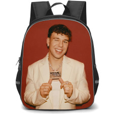 Quevedo Backpack School Bag StudentPack - Quevedo Showing Chain Pose